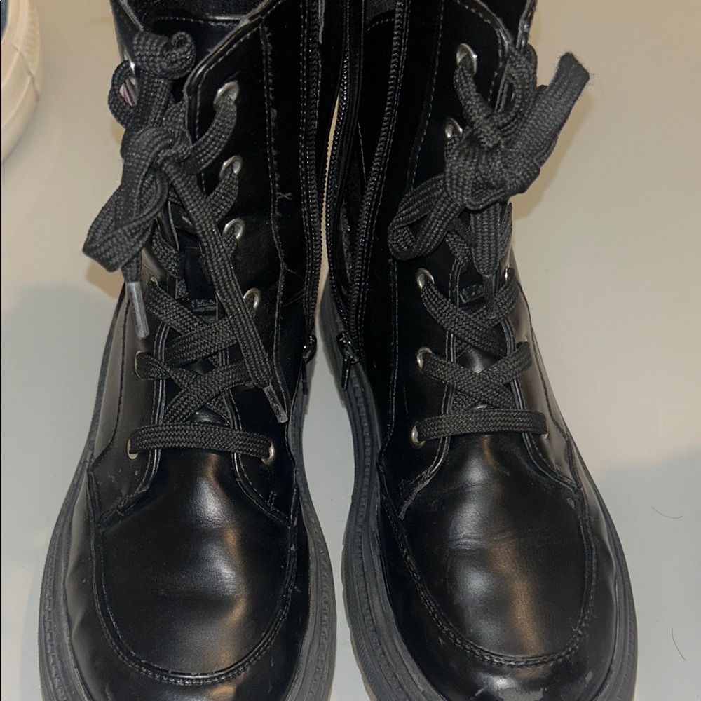 DKNY Black and Pink Lace-Up Boots